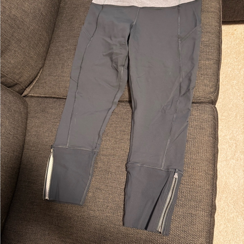 Lululemon Athletica Gray Ankle Pants
